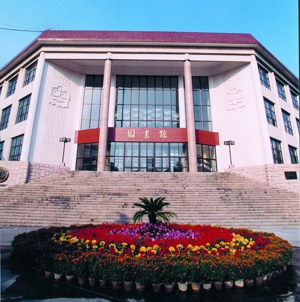 235.jpg
